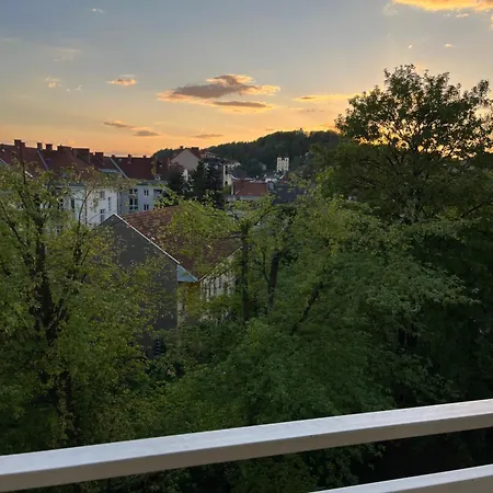 Citynest Mit Aussicht * 克拉根福